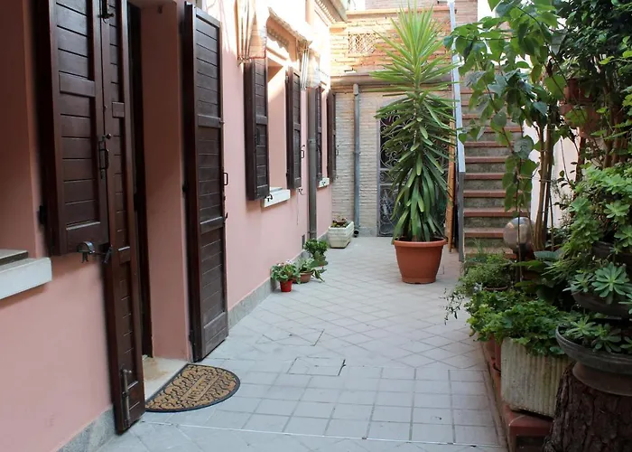 Porta Del Carmine 4*