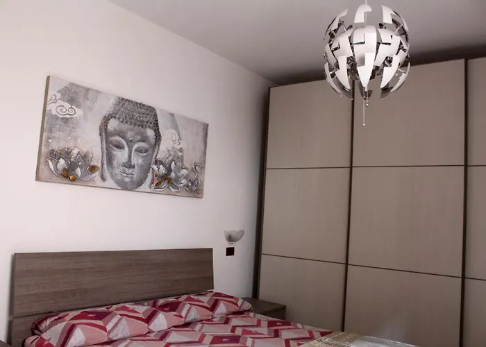 Alojamento de Acomodação e Pequeno-almoço Porta Del Carmine 4*