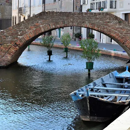 Nocleg ze śniadaniem Porta Del Carmine 4*