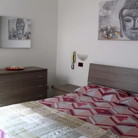 Porta Del Carmine Nocleg ze śniadaniem 4*