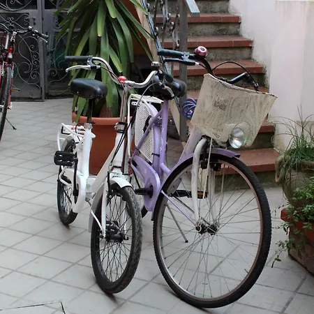 Nocleg ze śniadaniem Porta Del Carmine