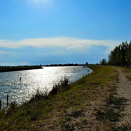 Porta Del Carmine Bed & Breakfast Comacchio